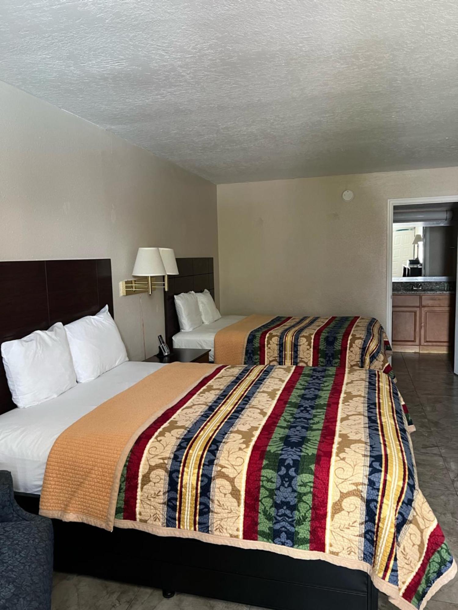 Rodeway Inn Ню Порт Ричи Екстериор снимка
